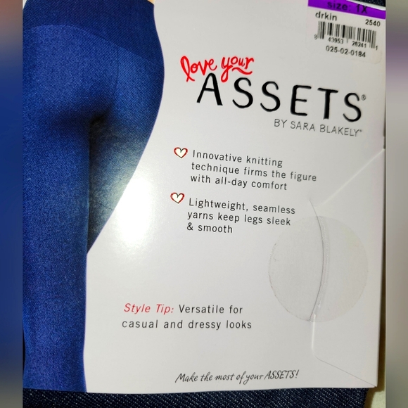 NWT Assets by Spanx Denim Wash Shaping Leggings - Picture 5 of 6